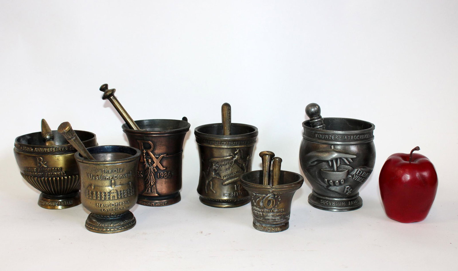 Collection of bronze apothecary mortar and pestles: Collection of bronze apothecary mortar and pestles. Martars measures from 2 1/2"h x 5"h