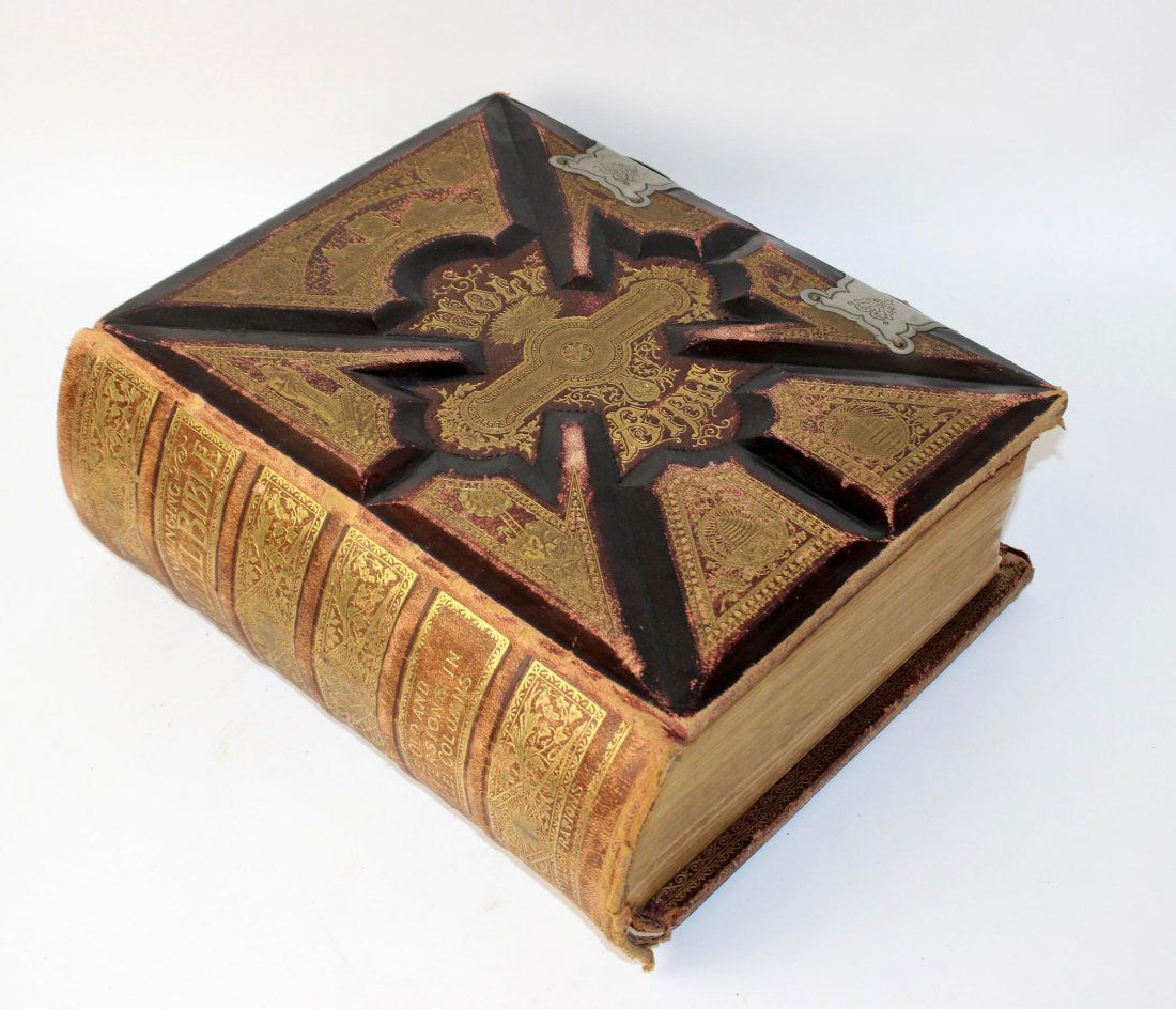 Antique American tooled leather Bible (1 of 12)