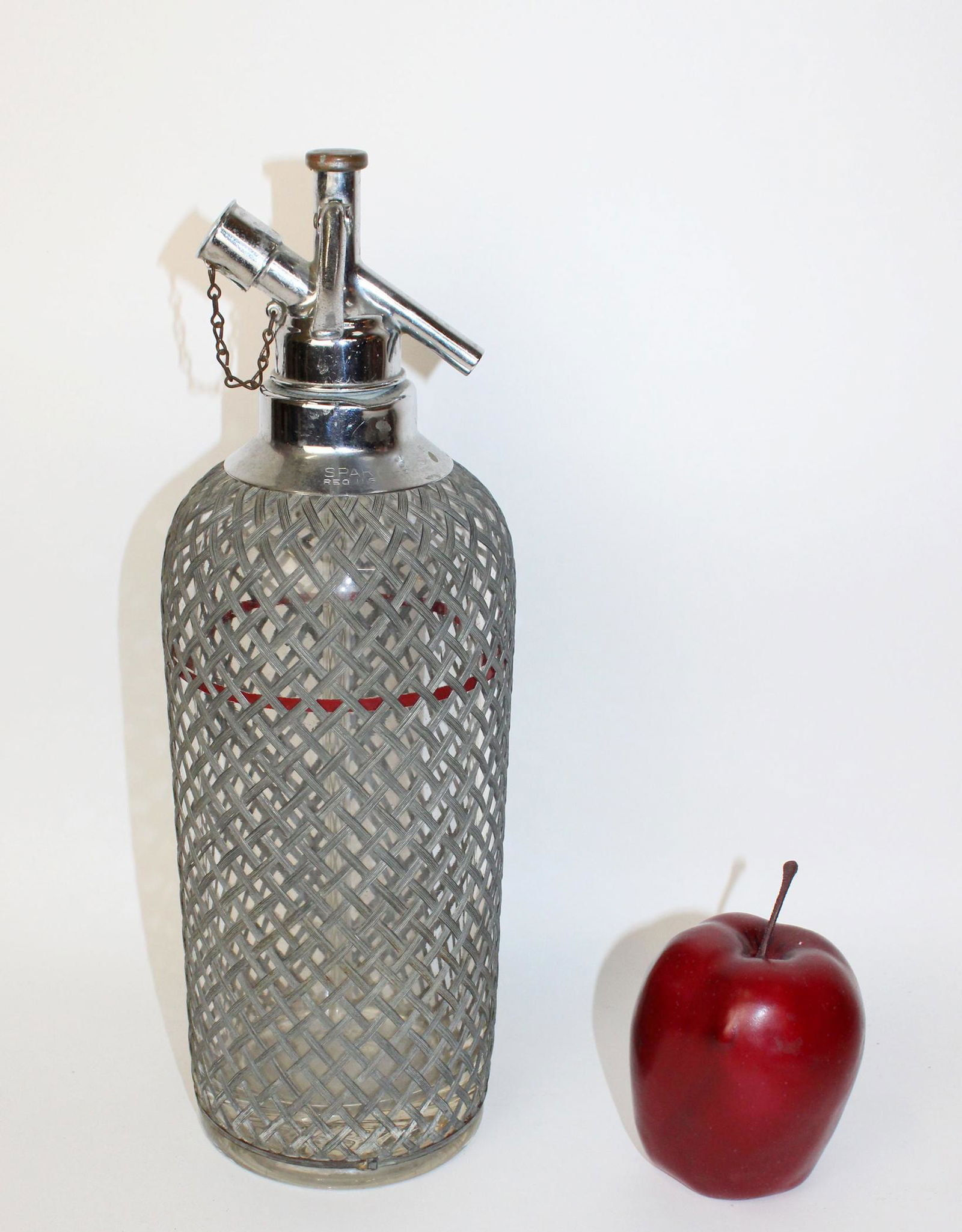 Vintage Sparklets seltzer bottle with wire mesh (1 of 12)