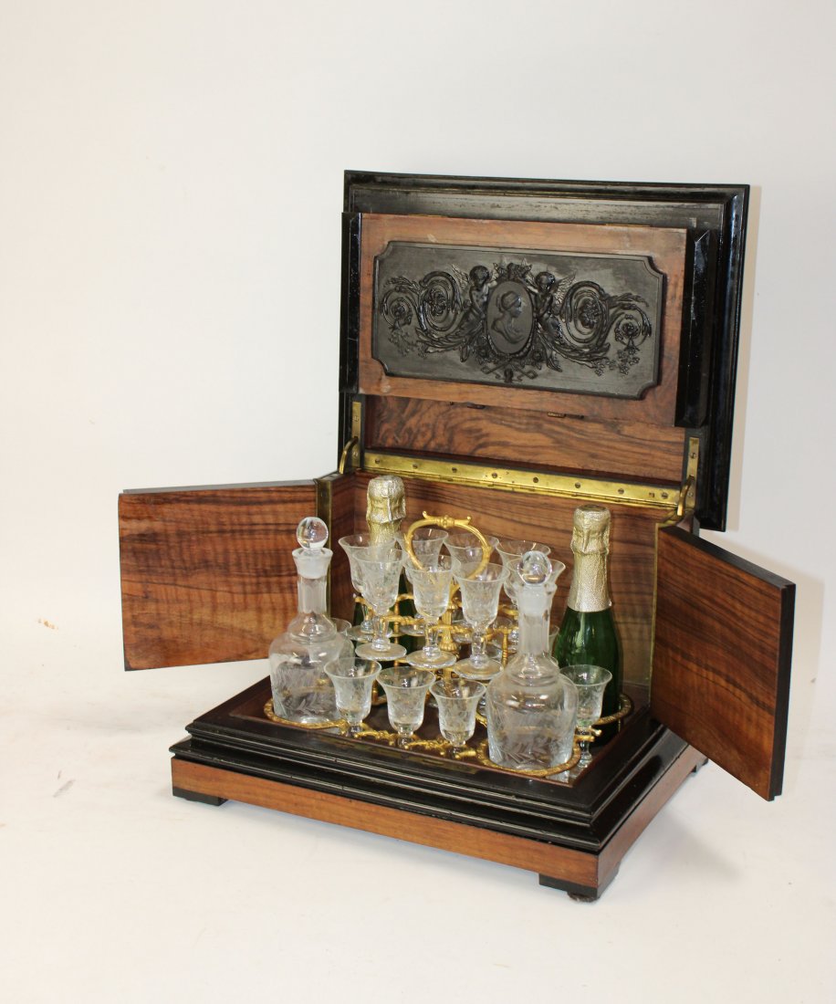 French Napoleon III tantalus set with cherubs in relief (1 of 18)