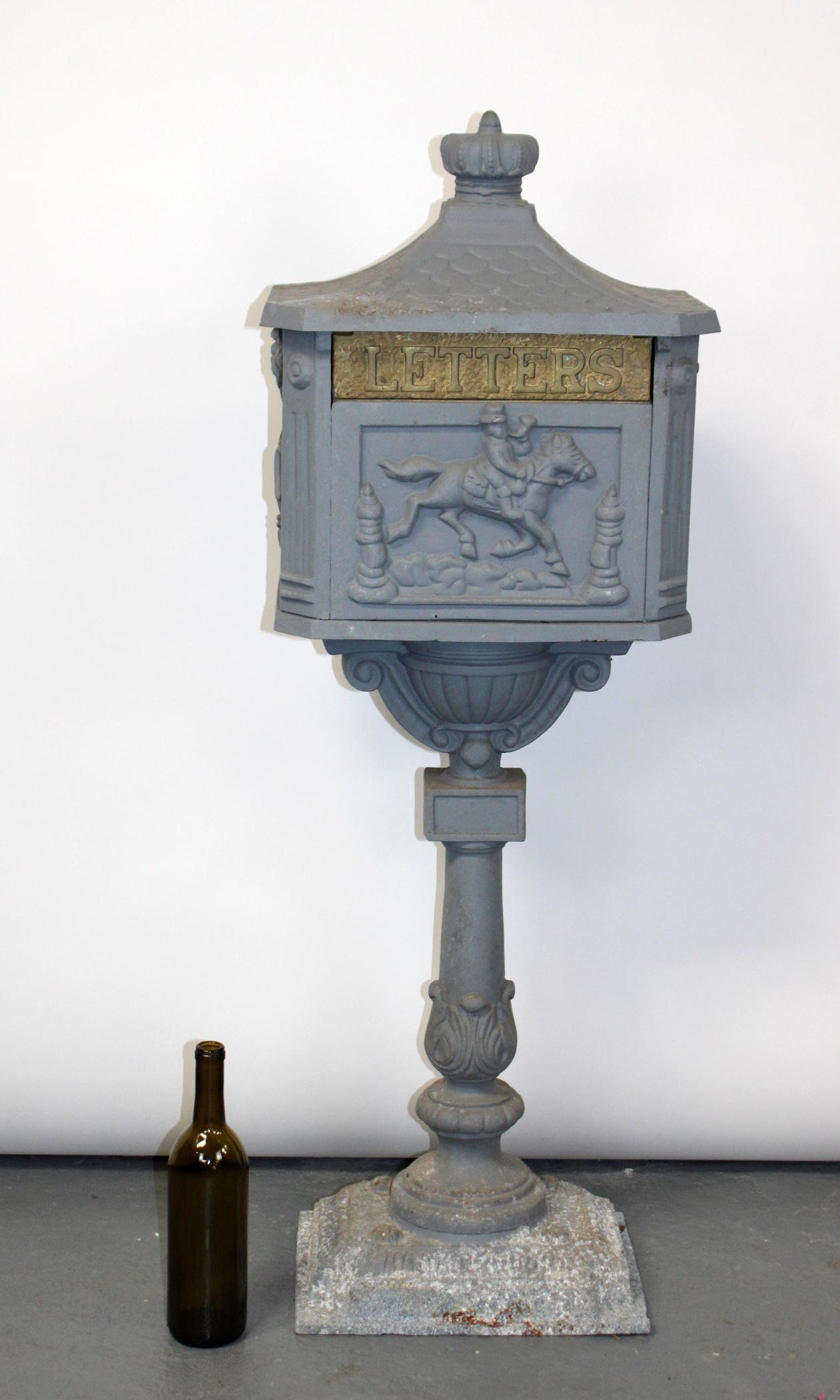 Cast aluminum Victorian style letter box with horse (1 of 9)