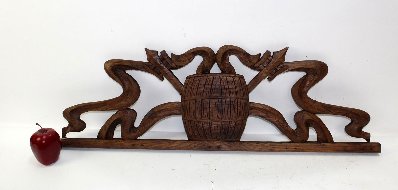French Art Nouveau carved oak crest (1 of 5)