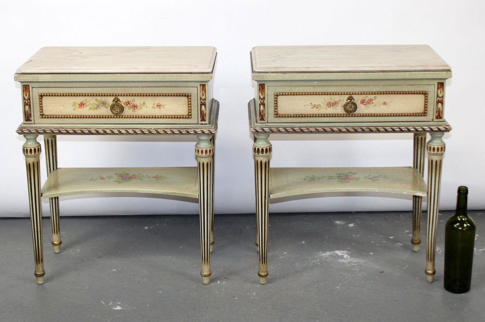 Pair Italian Neo Classical style nightstands (1 of 8)