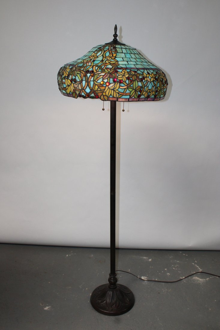 22"dia stained glass floor lamp (1 of 5)