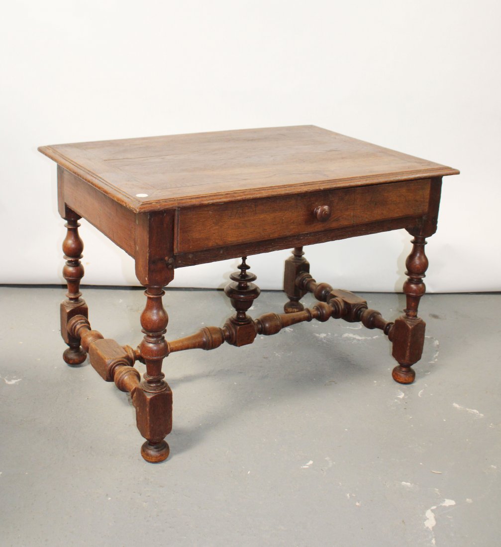 French Louis XIII bureau plat desk in oak (1 of 10)