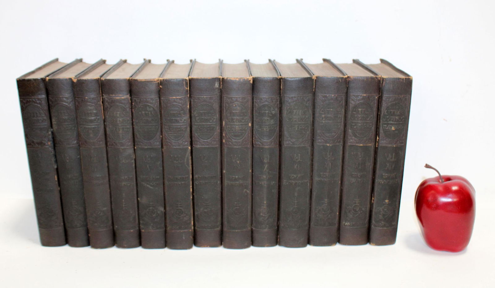 13 Elbert Hubbard Little Journeys books: 13 Elbert Hubbard Little Journeys books. Copyright 1916 by The Roycrofters. 8 1/2"h x 6 1/4"w