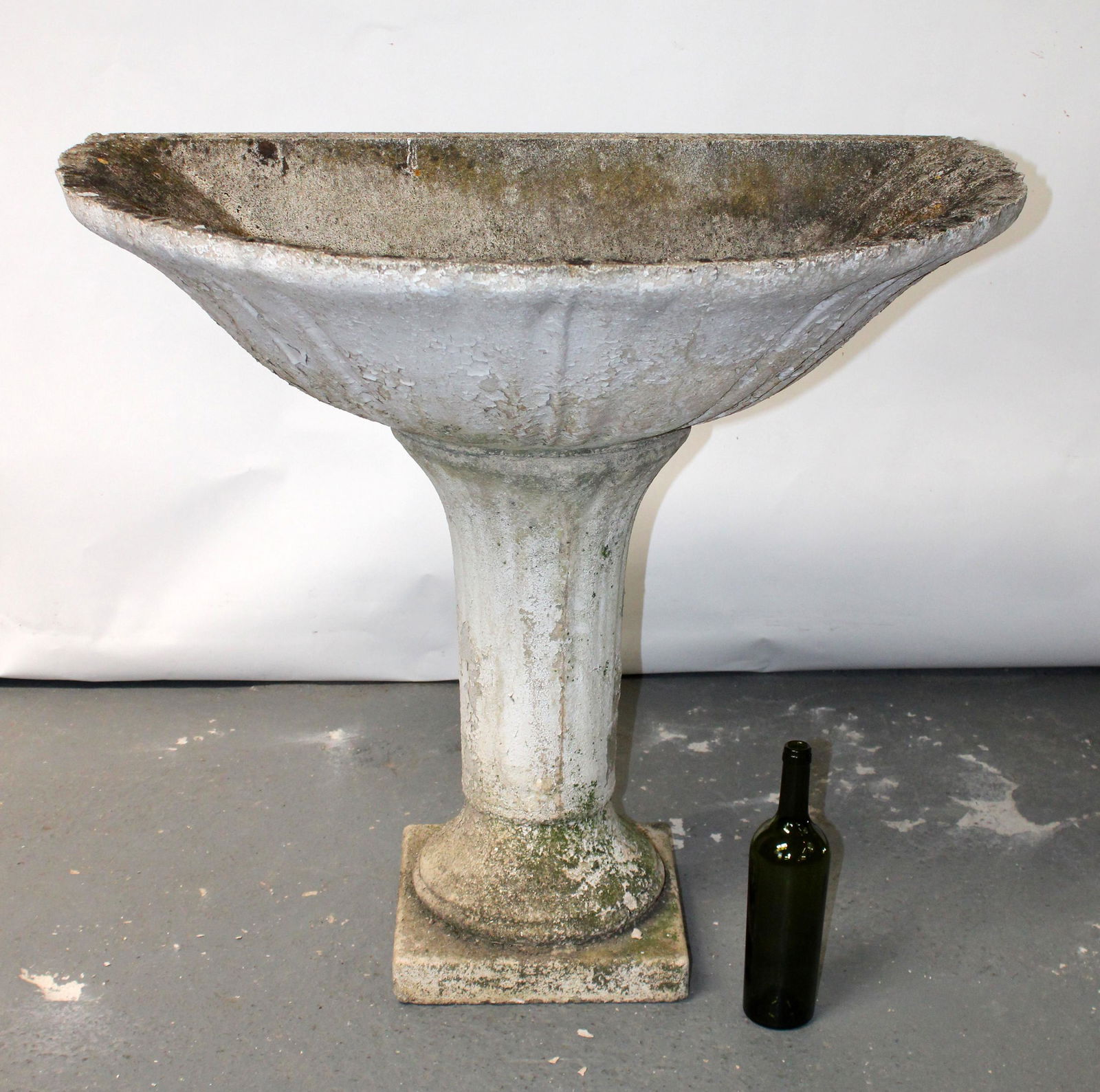 Vintage French bird bath in cast stone (1 of 9)