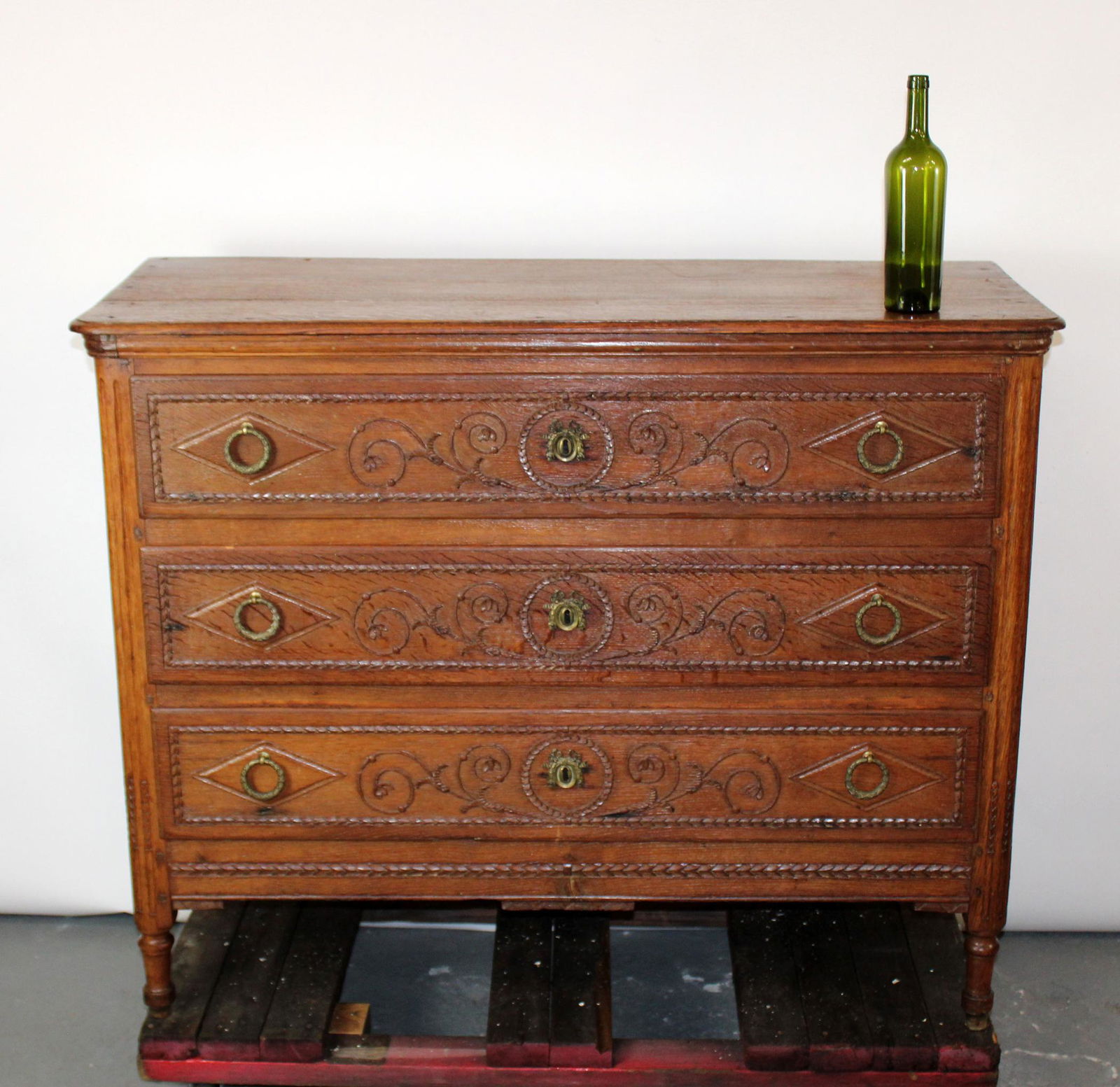 French Louis XVI 3 drawer commode (1 of 11)