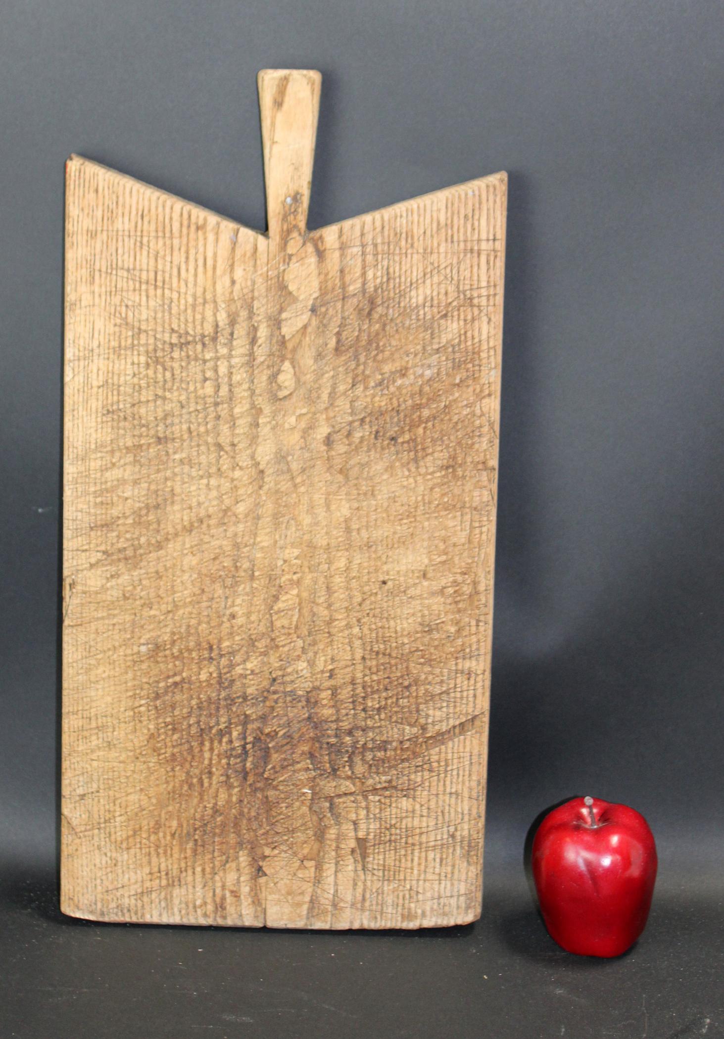French pine cutting board (1 of 6)