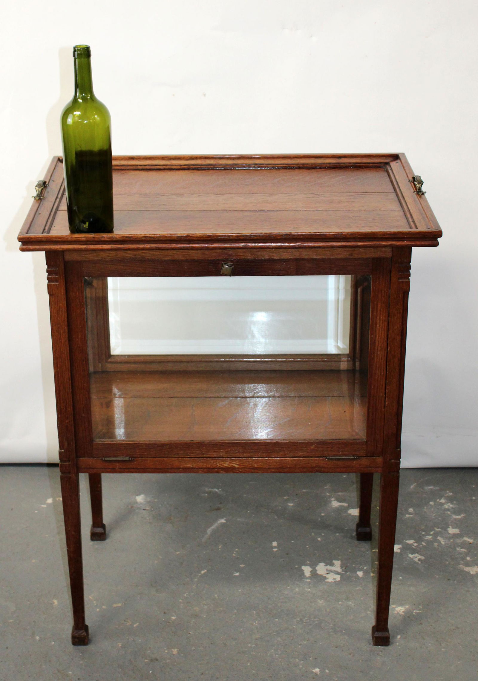 Art Deco tea table in oak with beveled glass (1 of 9)