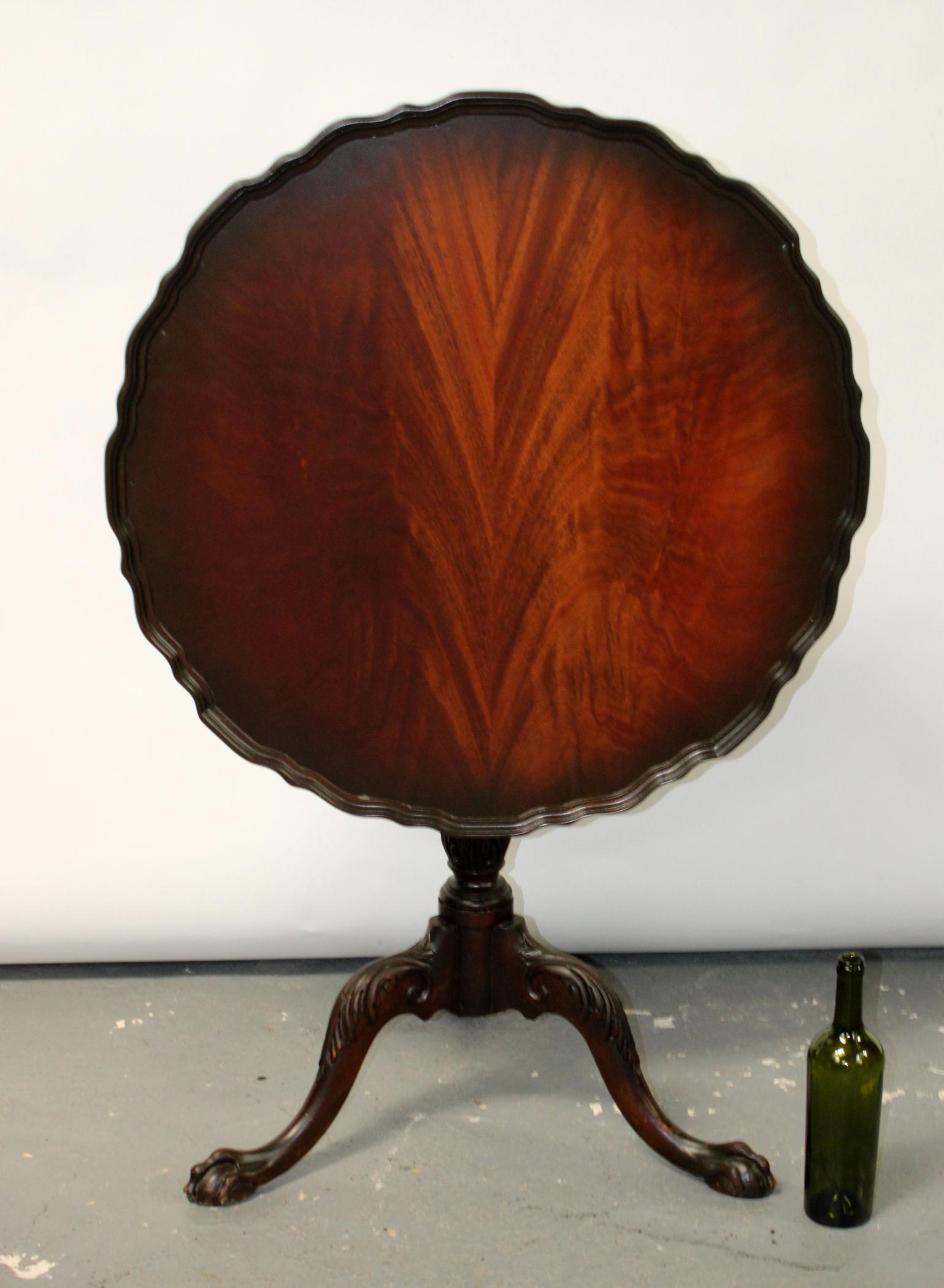 English flame mahogany pie crust table (1 of 9)