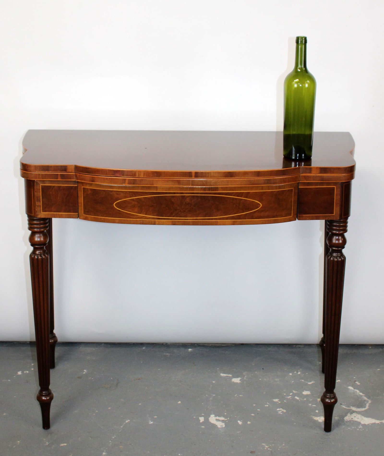 Inlaid mahogany Sheraton style console (1 of 9)