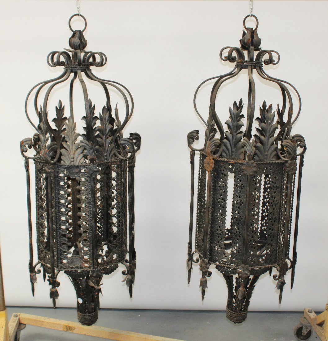 Pair large wrought iron lanterns with acanthus scrolls (1 of 7)