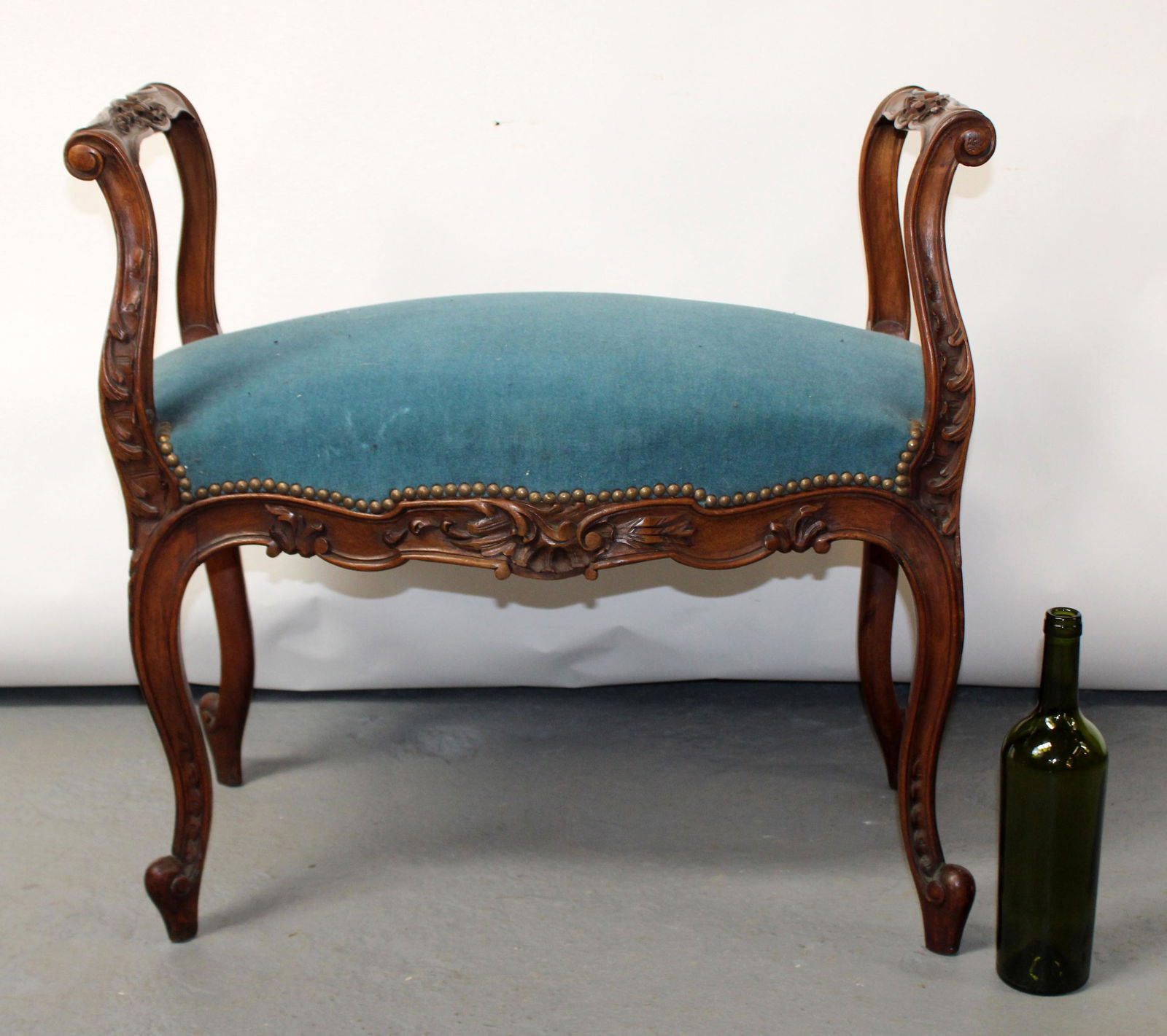 French Louis XV style carved walnut bench (1 of 10)