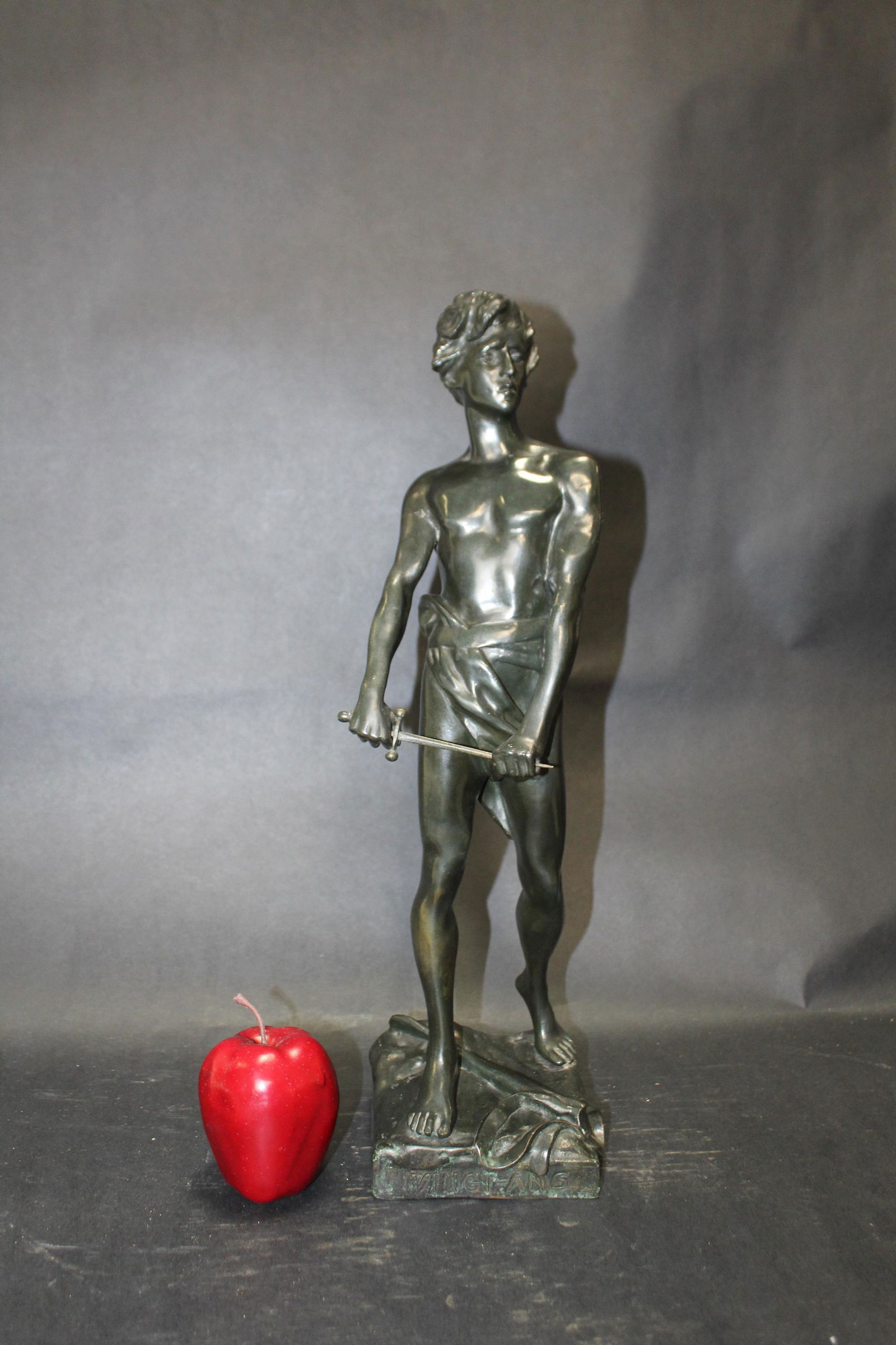Delattre French bronze figural sculpture Vingt-Ans (1 of 8)
