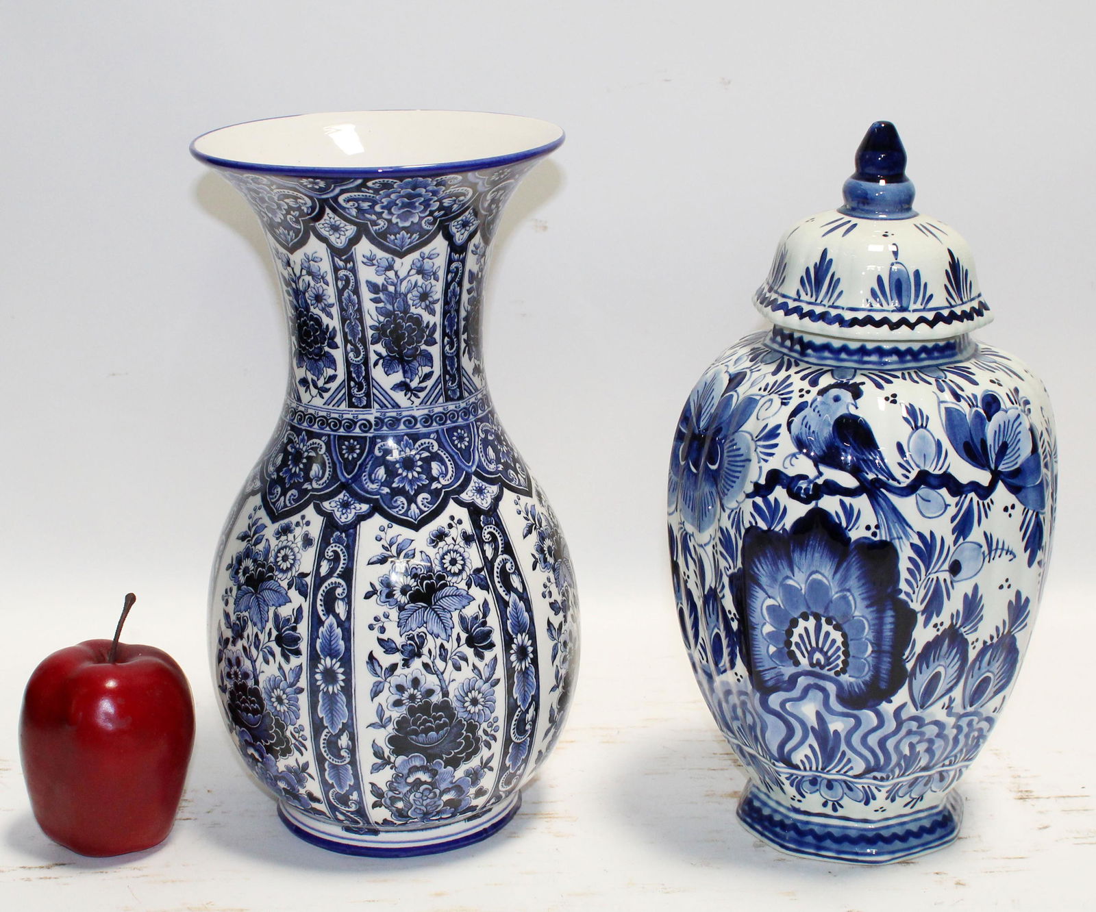 Delft porcelain lidded urn and vase (1 of 6)