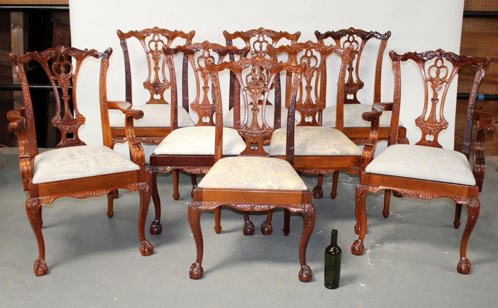 Set of 8 Chippendale mahogany dining chairs (1 of 11)