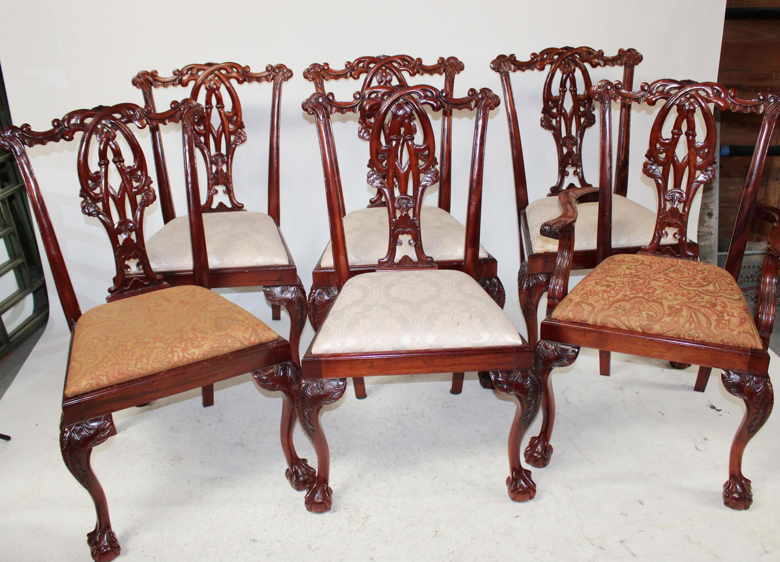 6 Chippendale style mahogany dining chairs (1 of 7)