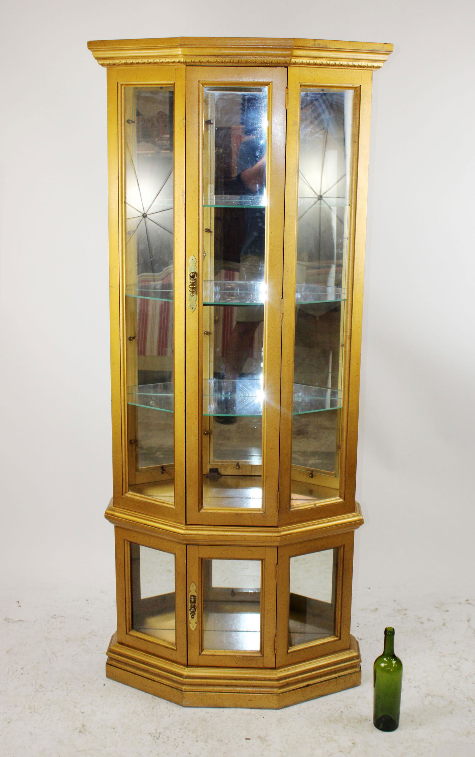 Vintage gold painted curio display cabinet (1 of 8)