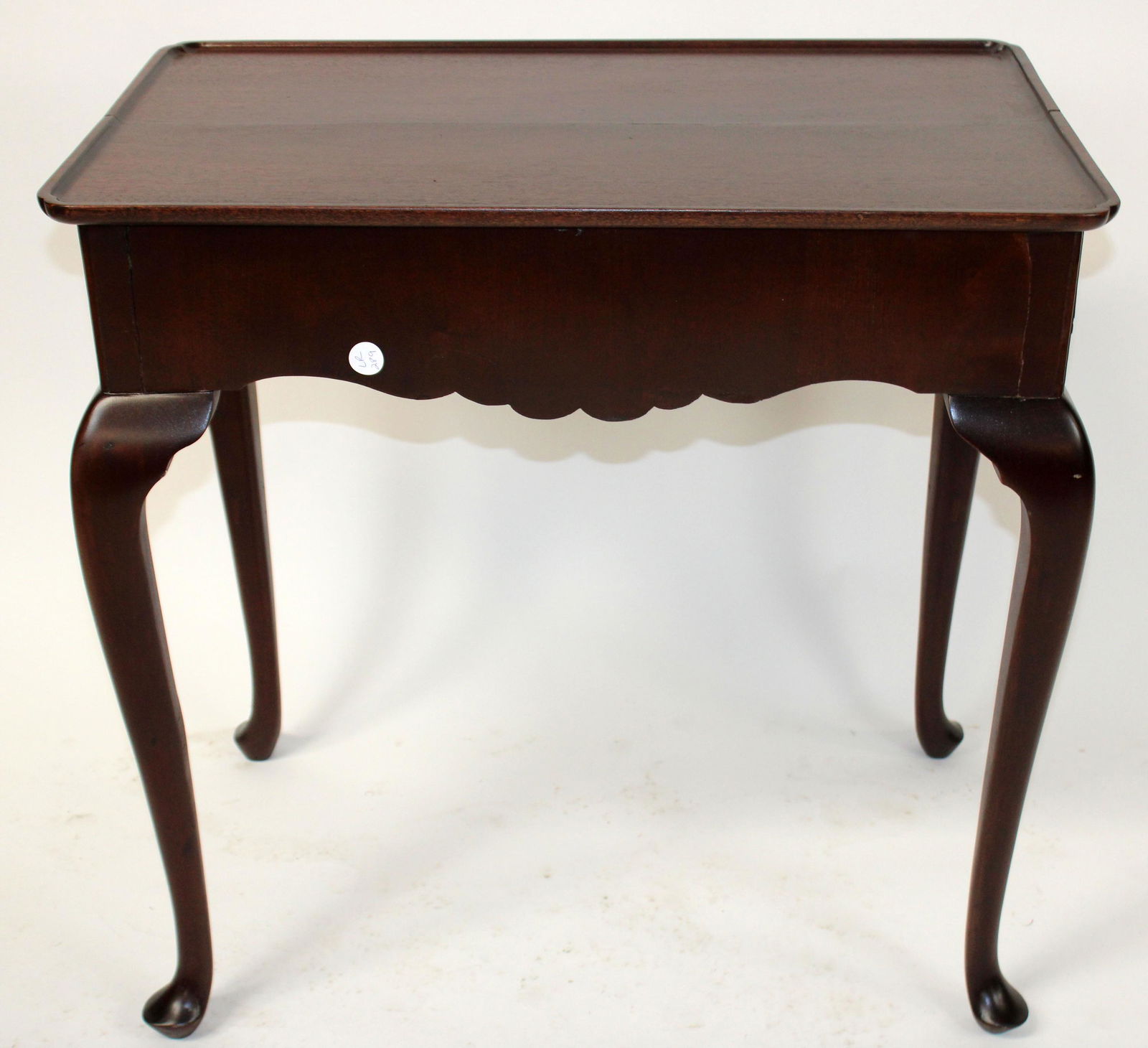 Queen Anne style side table (1 of 9)
