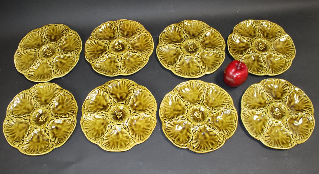 Lot of 8 French Gien oyster plates (1 of 6)