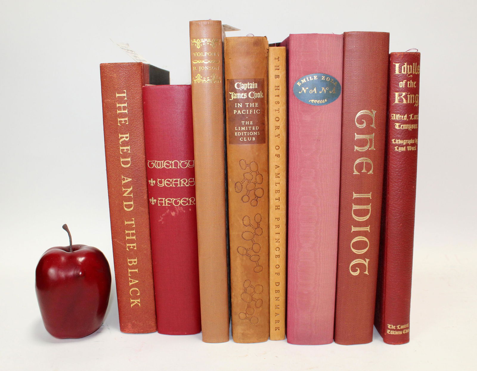 Lot of 8 The Limited Editions Club # 1473 books (1 of 12)