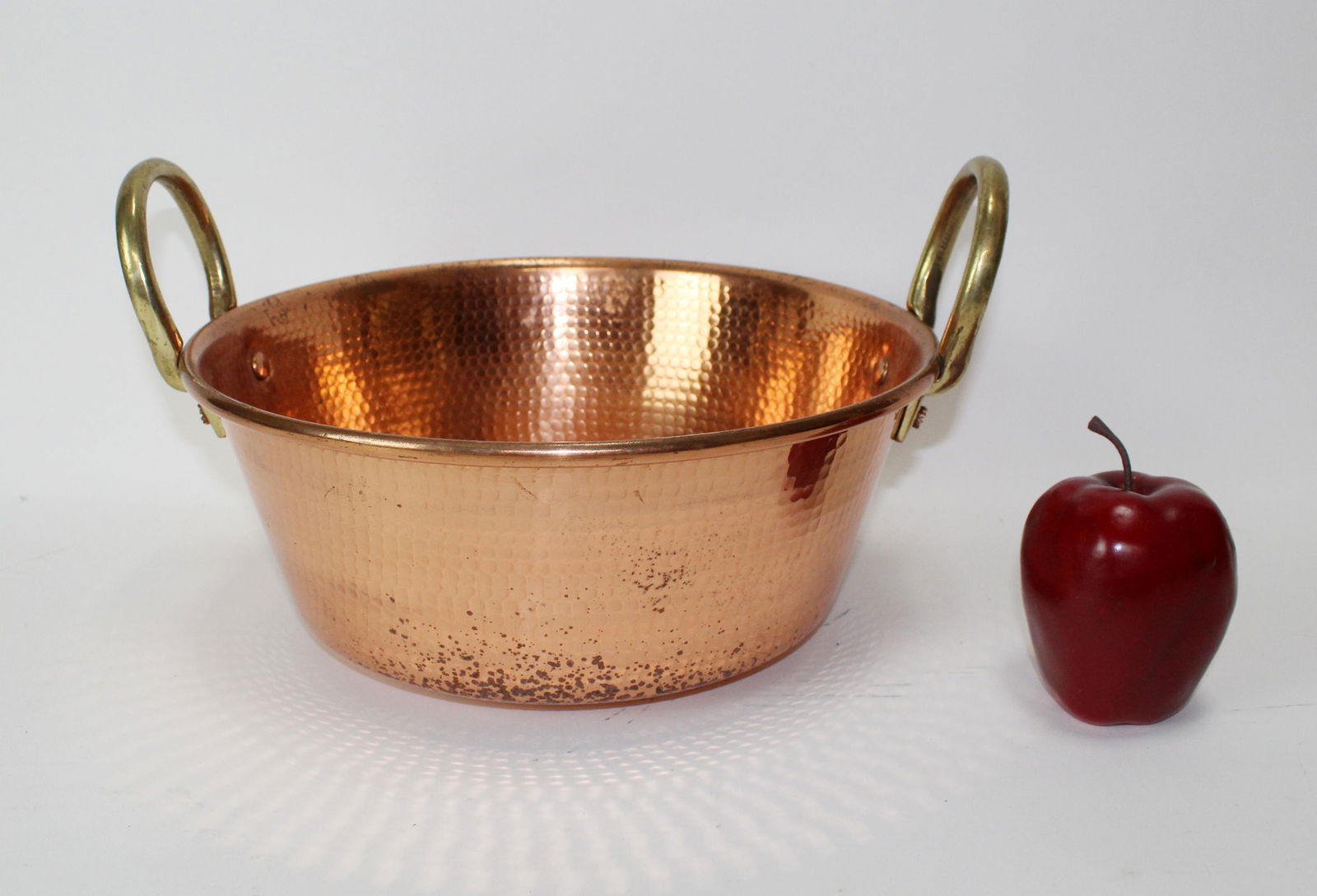 Vintage Hammered copper pot (1 of 6)