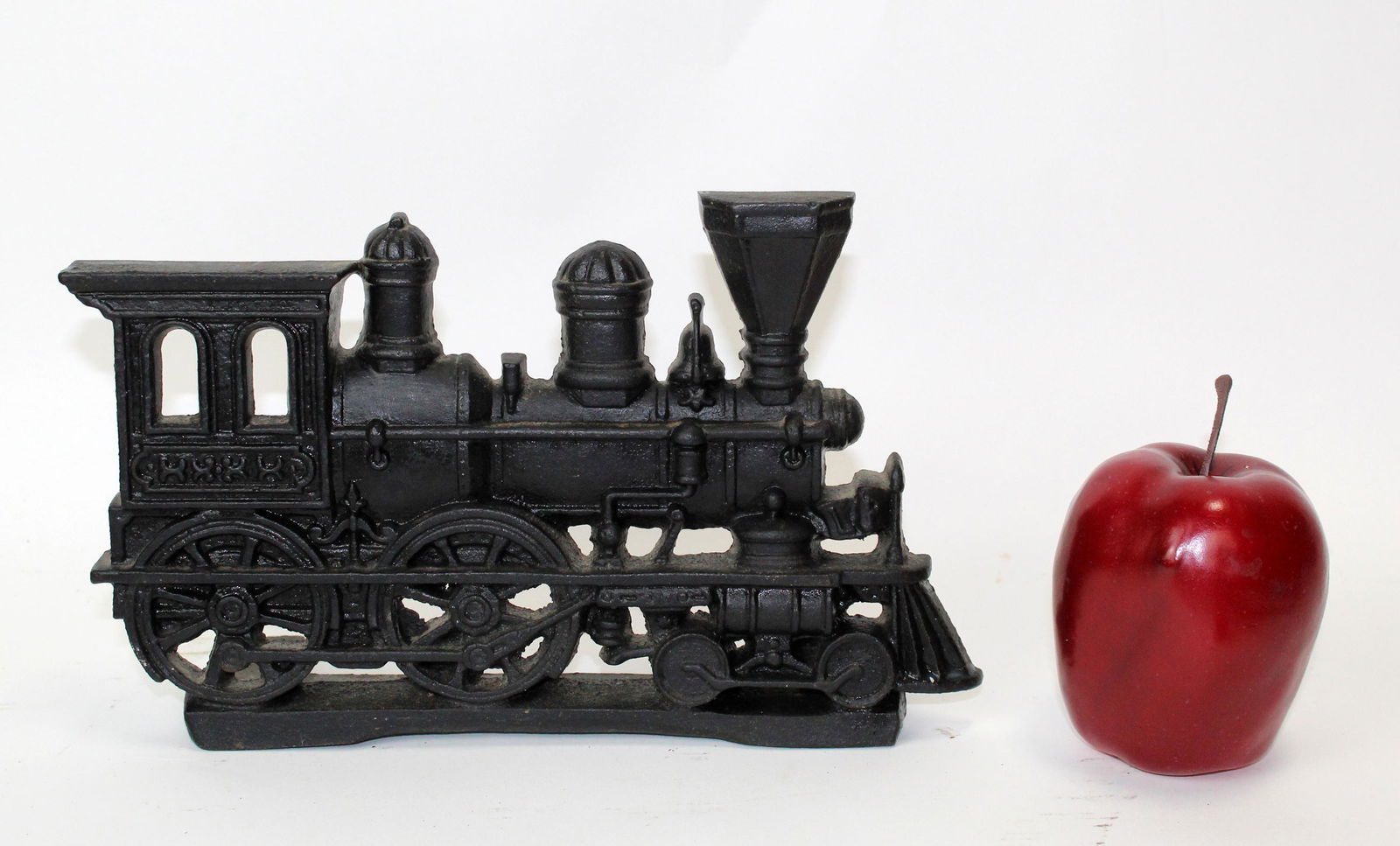 Antique cast iron train door stop (1 of 5)