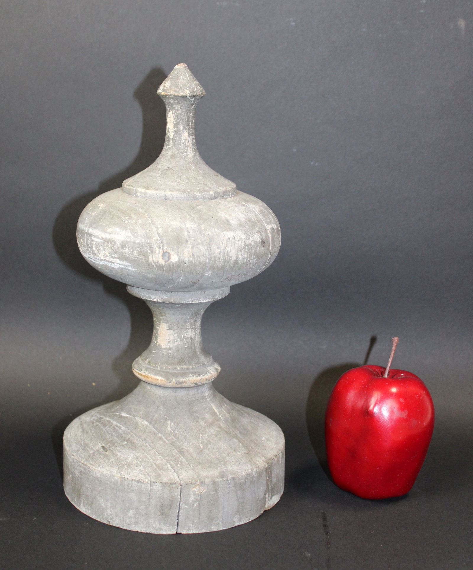 Antique French wooden architectural finial (1 of 7)