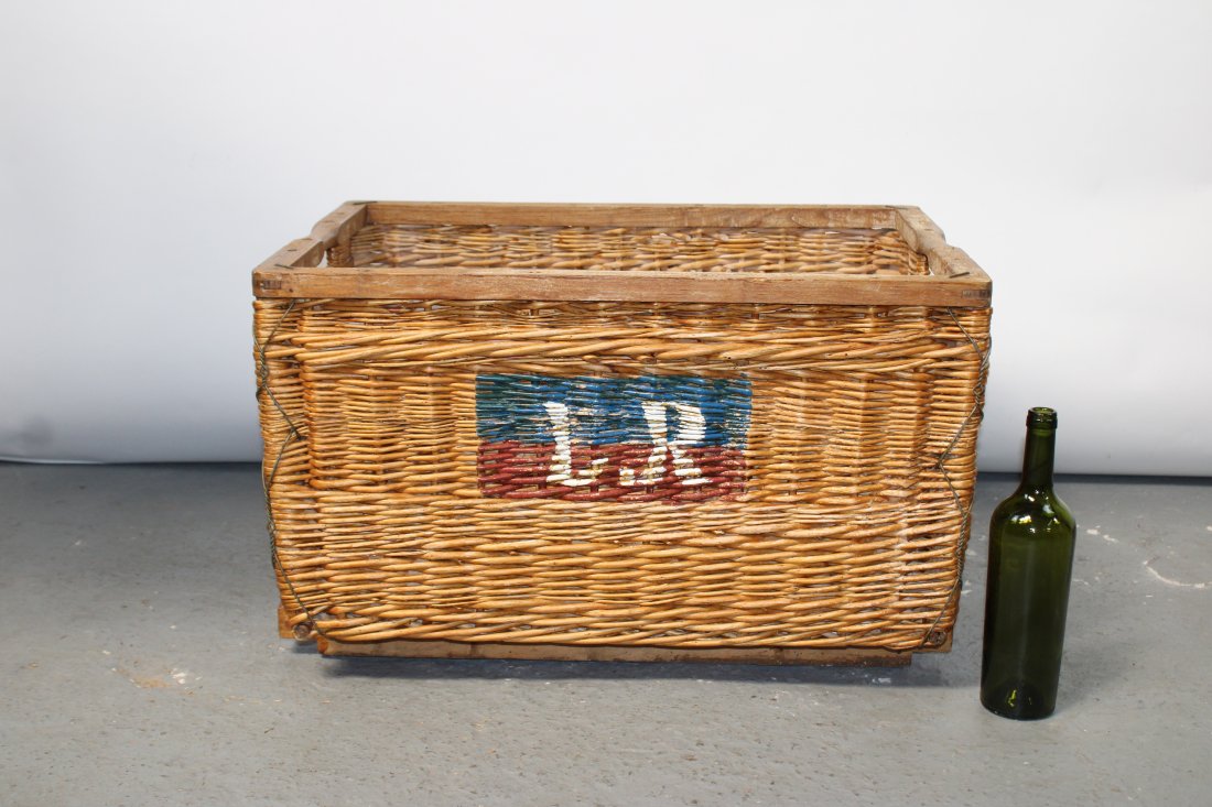 French vineyard wicker basket (1 of 6)