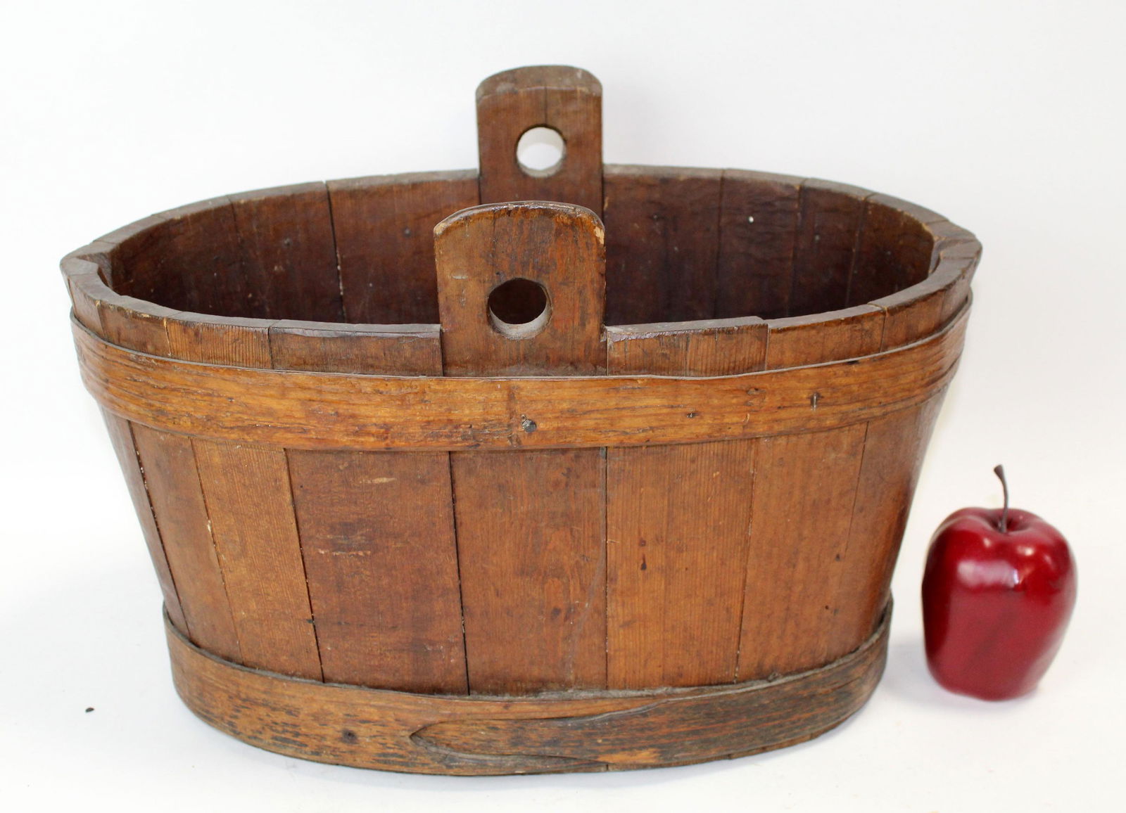 Antique French wooden grain bucket (1 of 8)