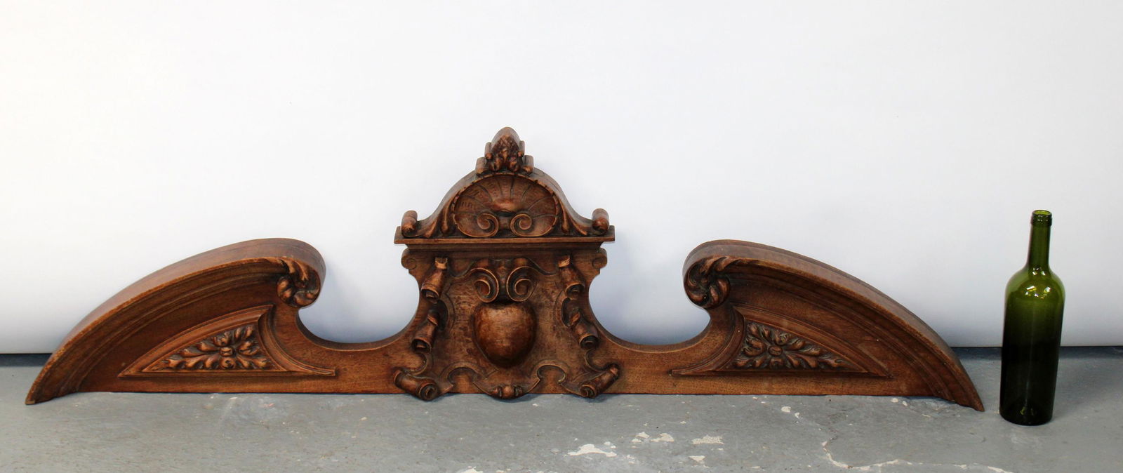 French carved walnut crest with cabochon (1 of 6)