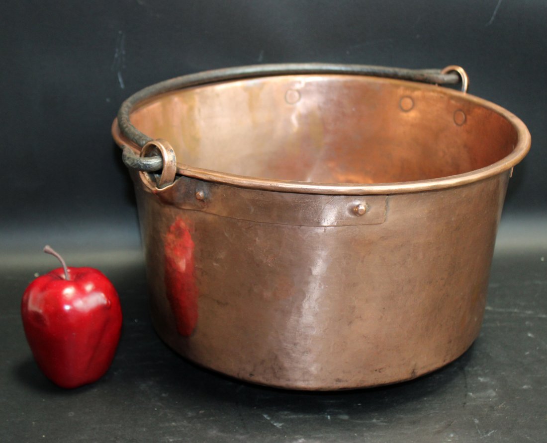 Antique French polished copper pot (1 of 6)