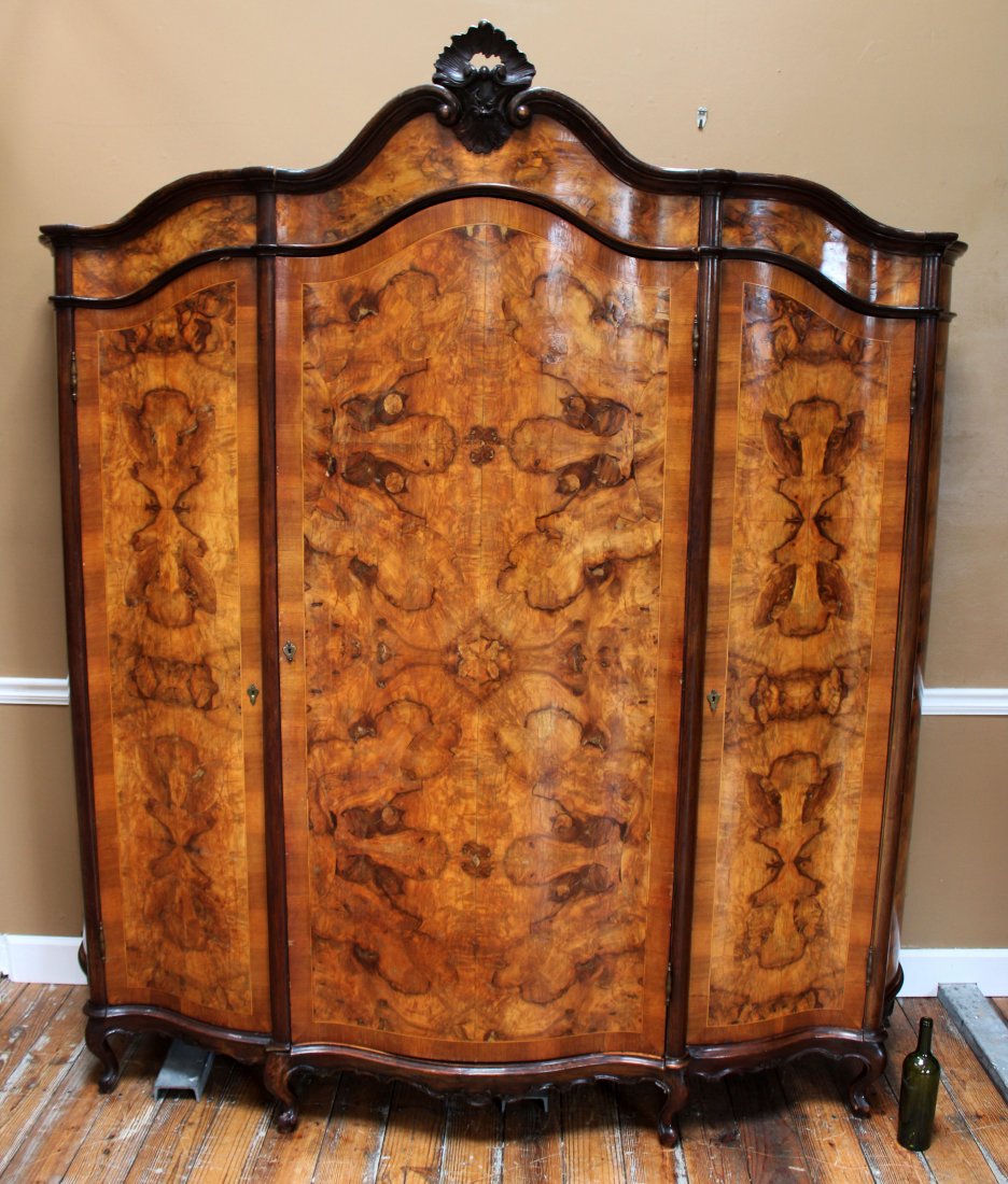 Italian Chippendale style triple armoire in burled: Italian Chippendale style triple armoire in burled walnut. Early 20th century. 89 1/2"h x 84"w x 23"d