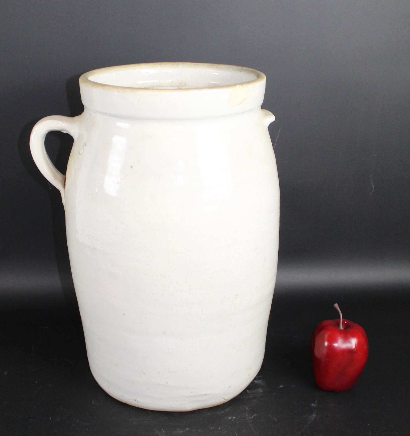 Antique American 5 gallon butter churn crock (1 of 8)