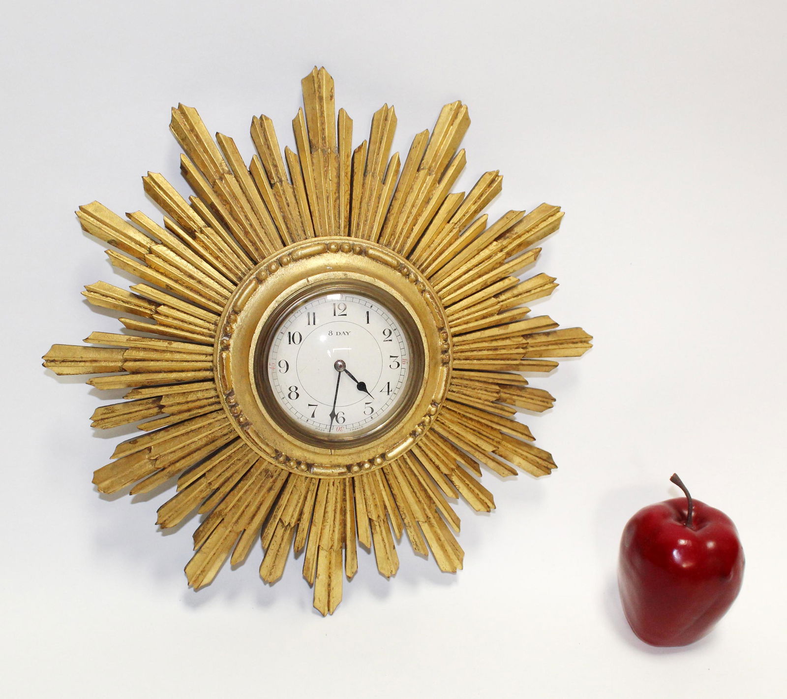 French giltwood sunburst clock (1 of 11)