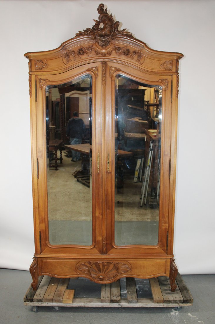 French Louis XV style 2 door armoire (1 of 9)