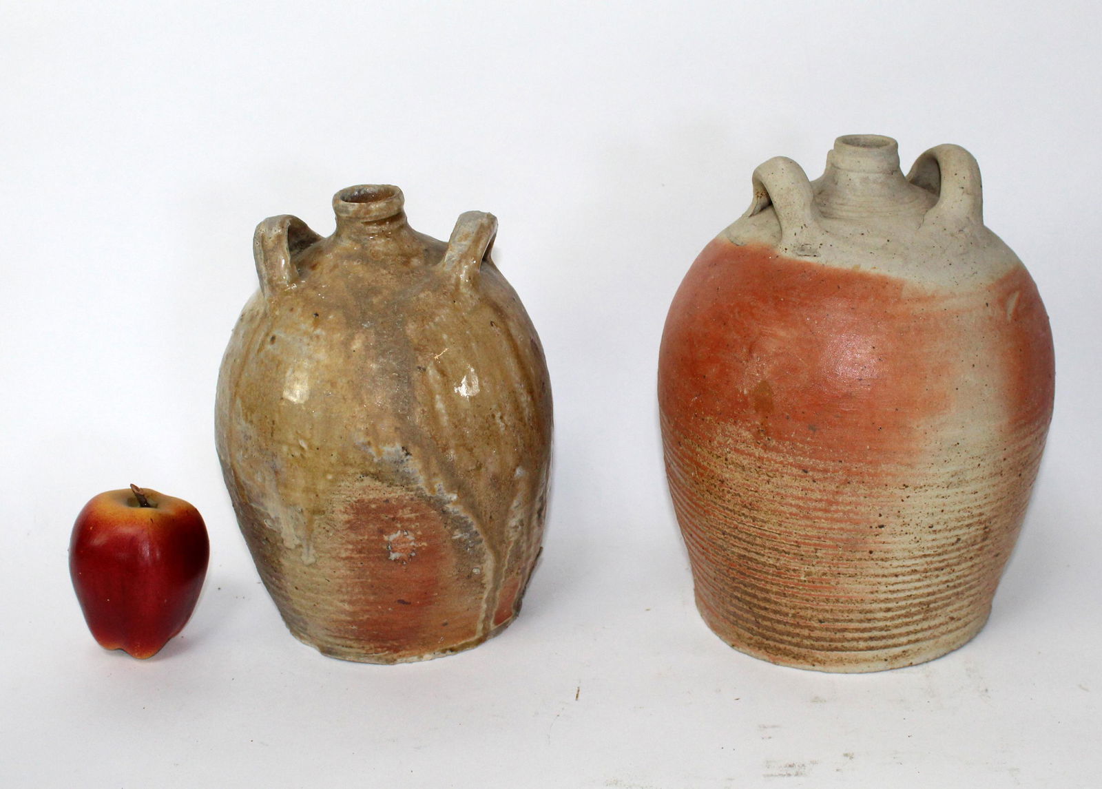 Lot of 2 French terracotta jugs (1 of 7)