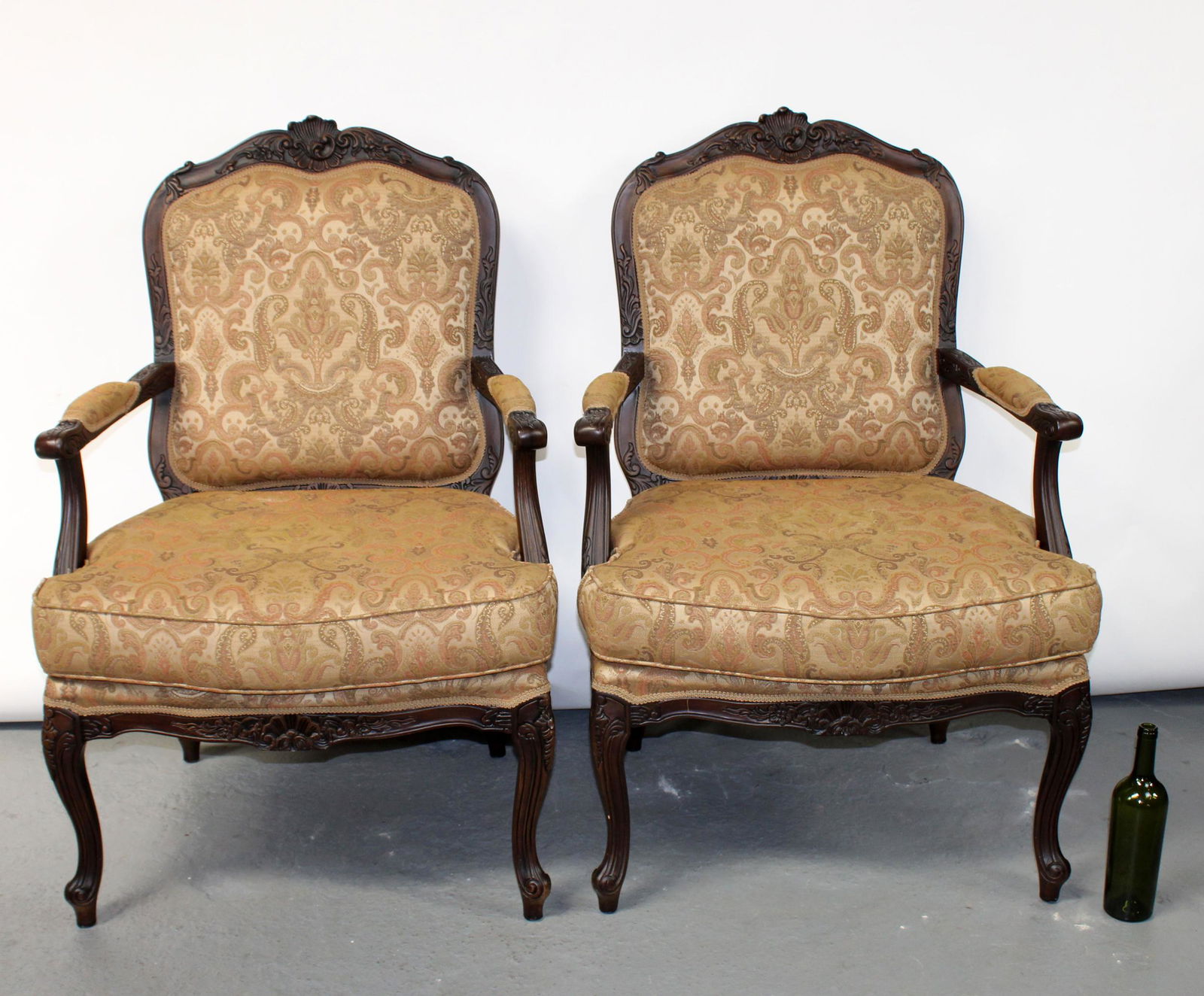 Pair of Hilda Flack Louis XV style armchairs (1 of 10)