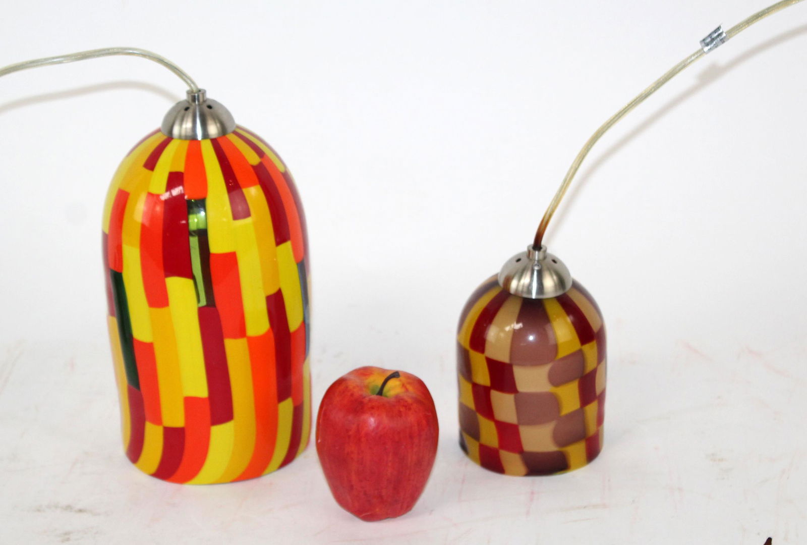 Lot of 2 Italian Oggetti art glass pendant lights: Lot of 2 Italian Oggetti art glass pendant lights. 9 1/2"h x 5 1/4" dia and 5 1/2"h x 4" dia