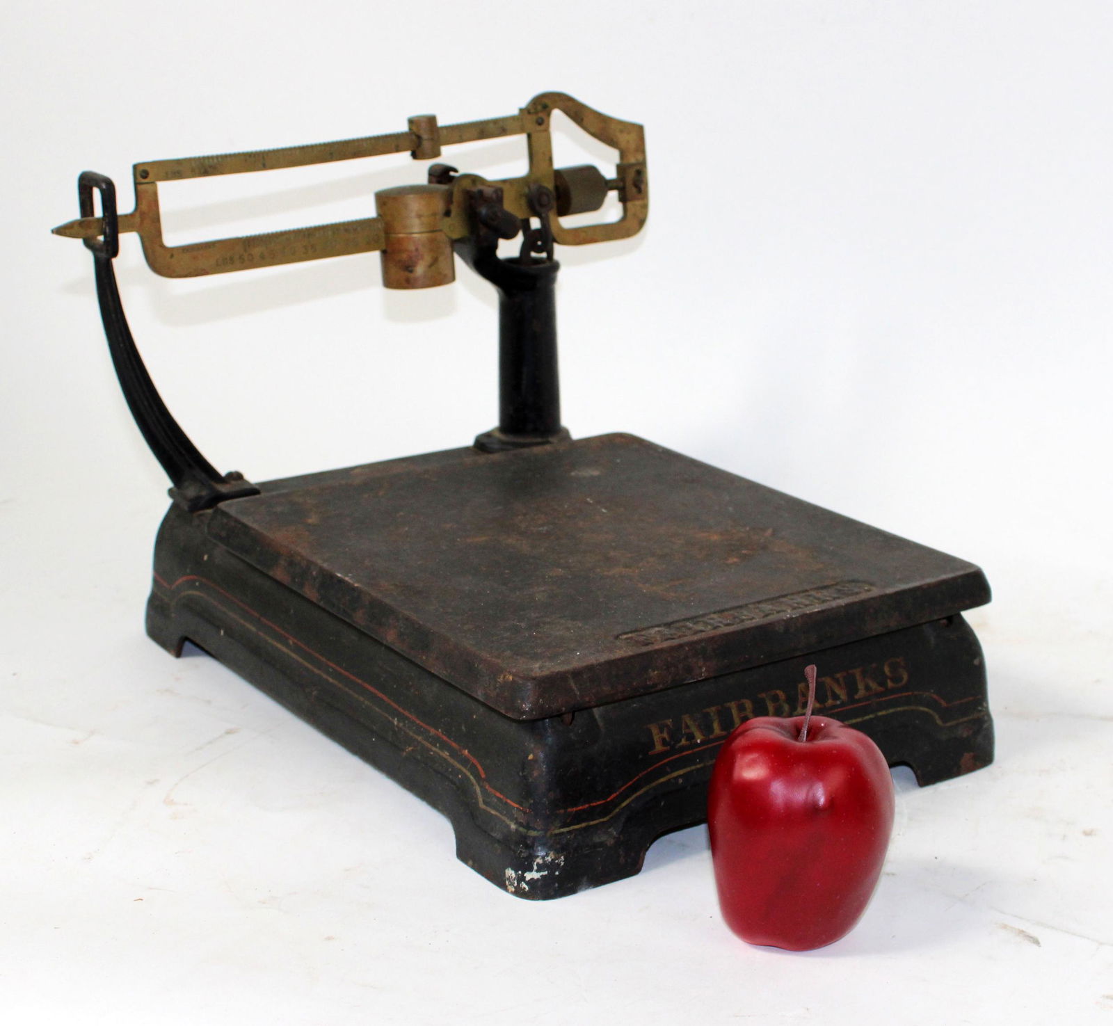 Antique American Fairbanks hardware store scale (1 of 5)
