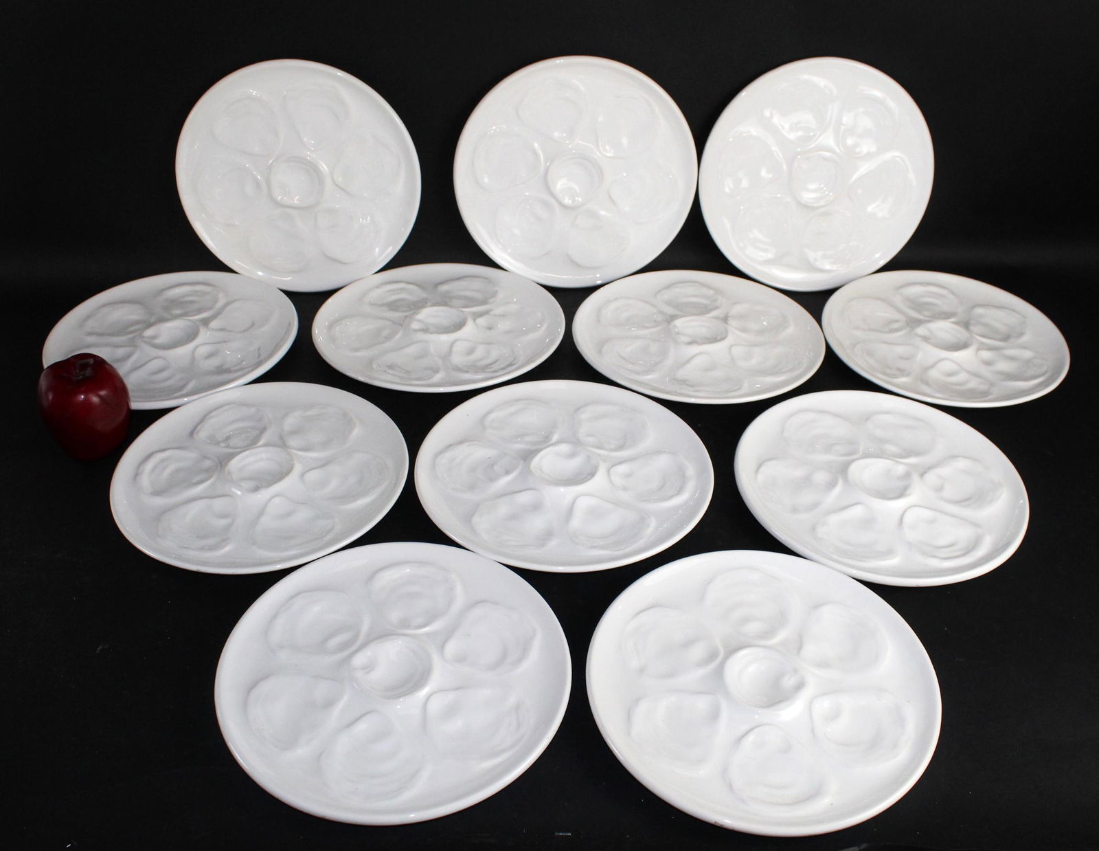 Set of 12 French oyster plates (1 of 6)