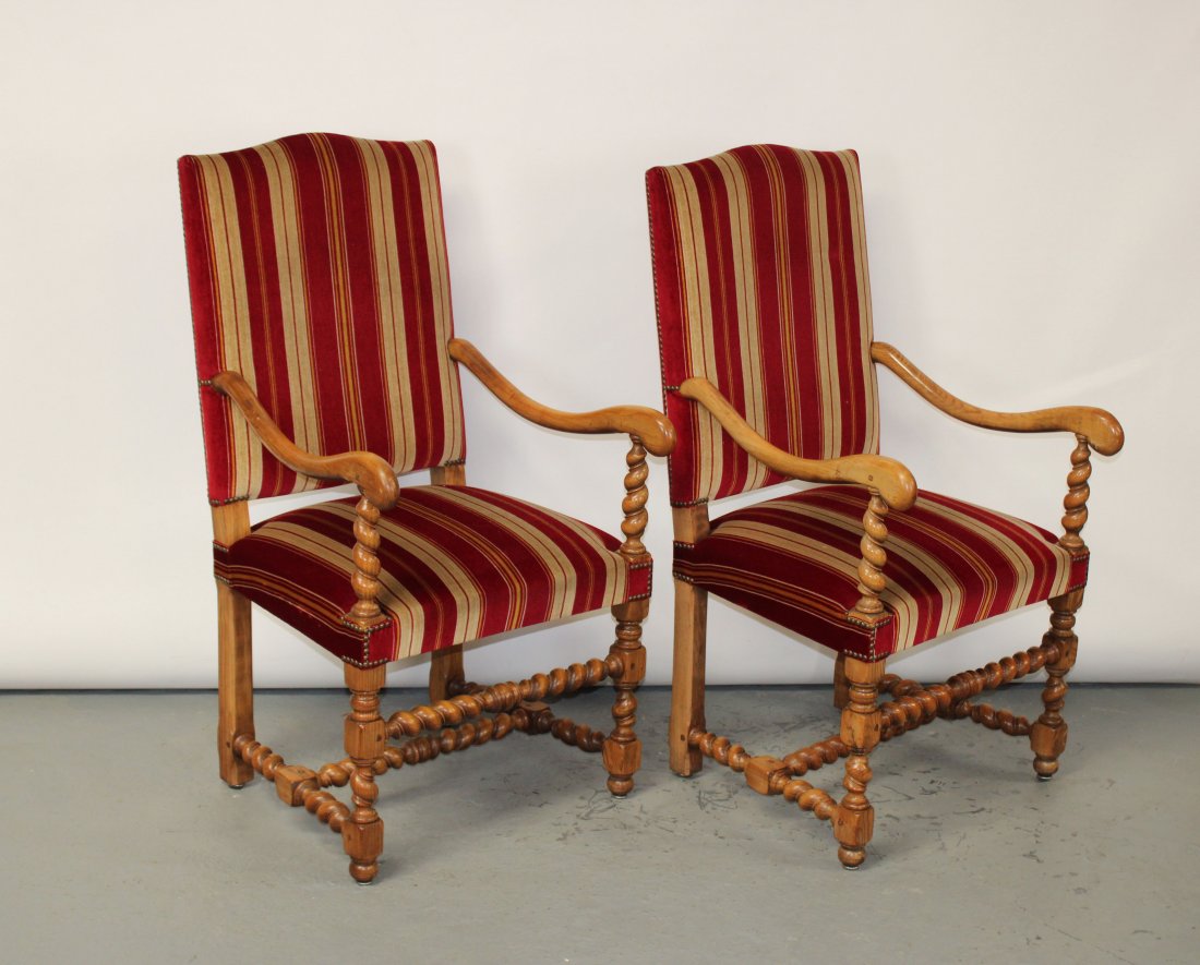 Lot of 2 French os du mouton chairs (1 of 8)