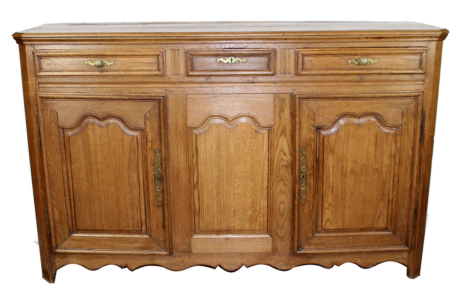 French Louis XV style buffet bas in oak (1 of 9)