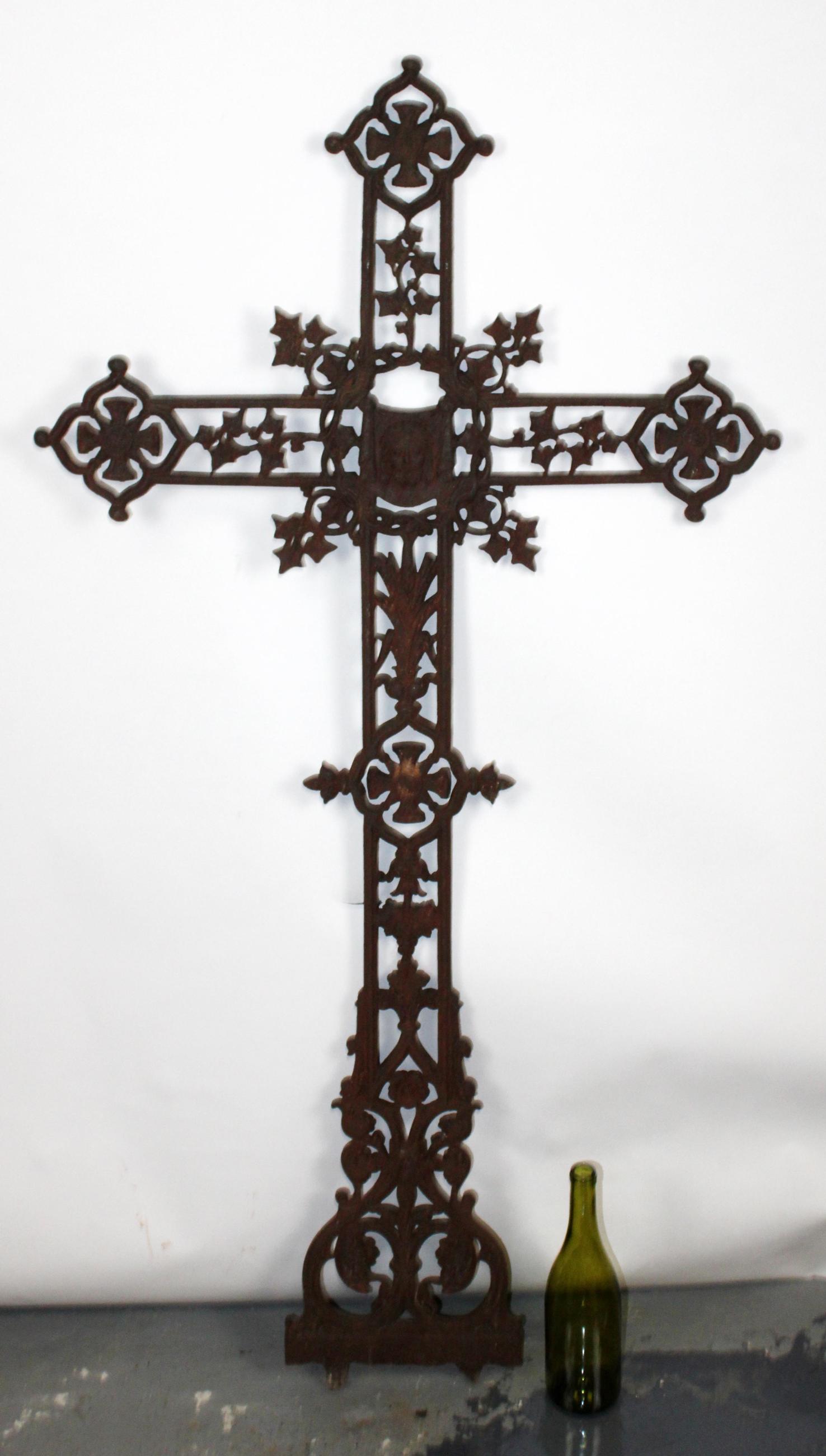 French iron open filigree cross (1 of 7)