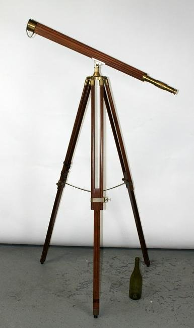 Telescope on Tripod base (1 of 13)