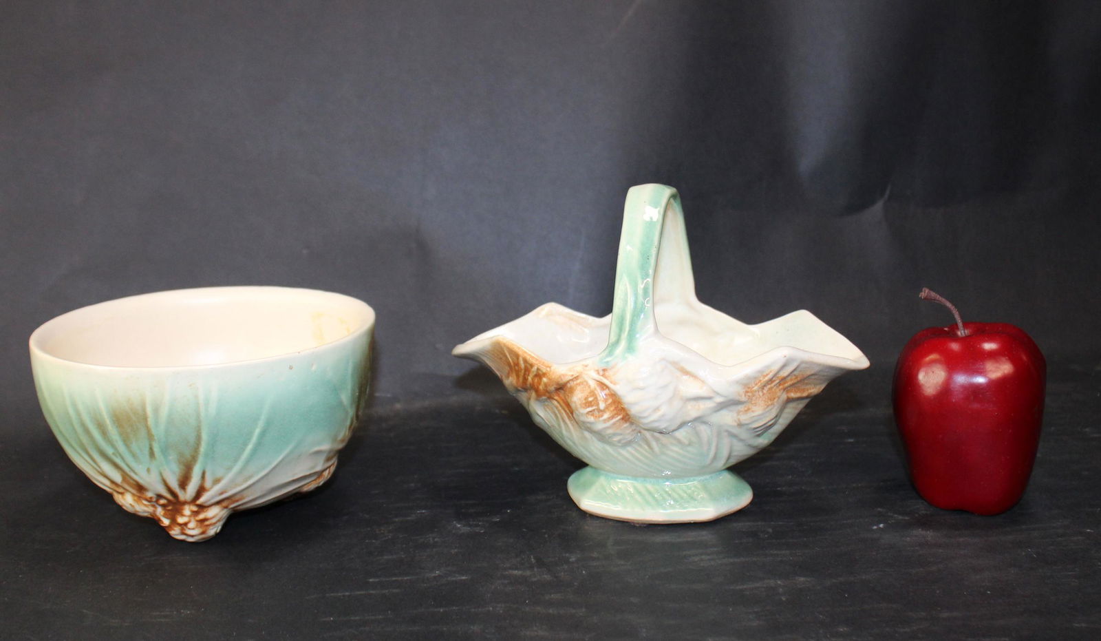 McCoy pottery pine cone pattern candy bowl and basket (1 of 5)