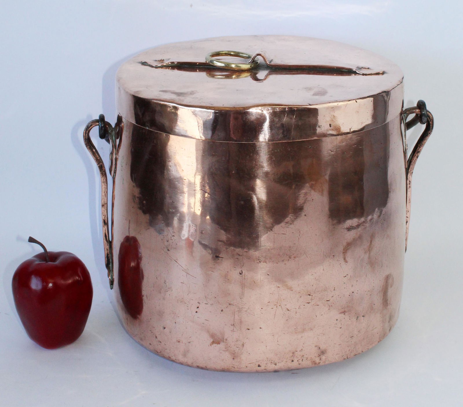 French copper lidded pot with brass ring handle (1 of 12)