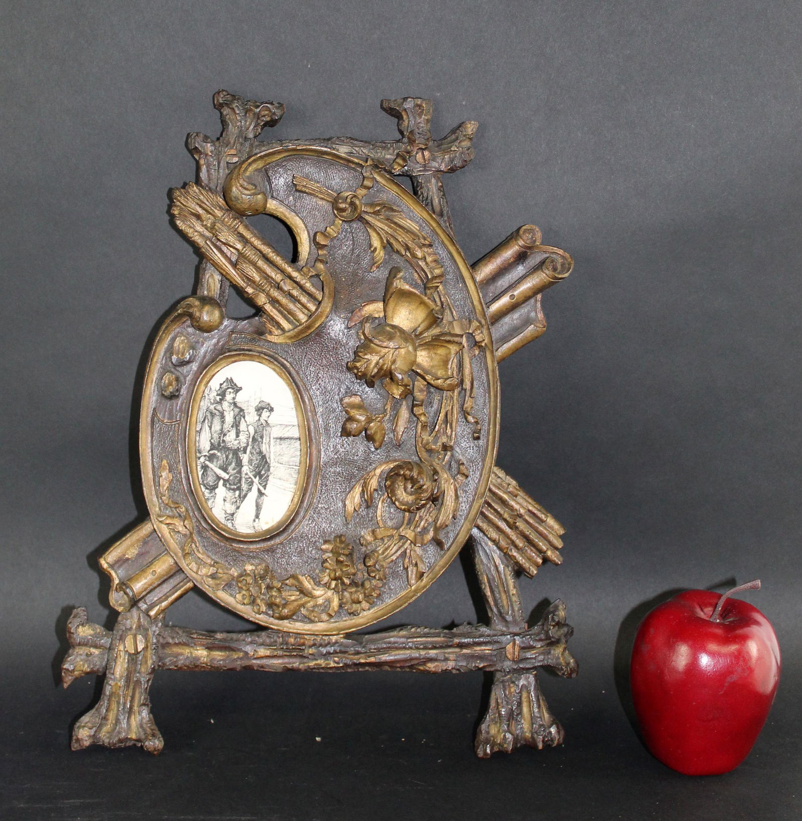 French carved artist palette form picture frame (1 of 7)