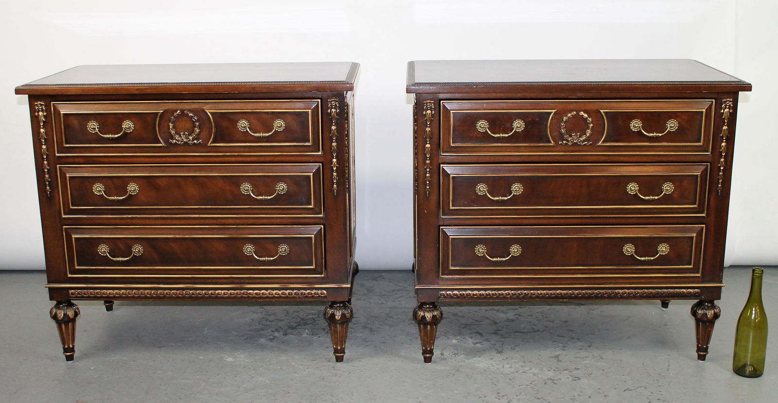 EJ Victor Newport Historic Collection 3 drawer commodes (1 of 12)